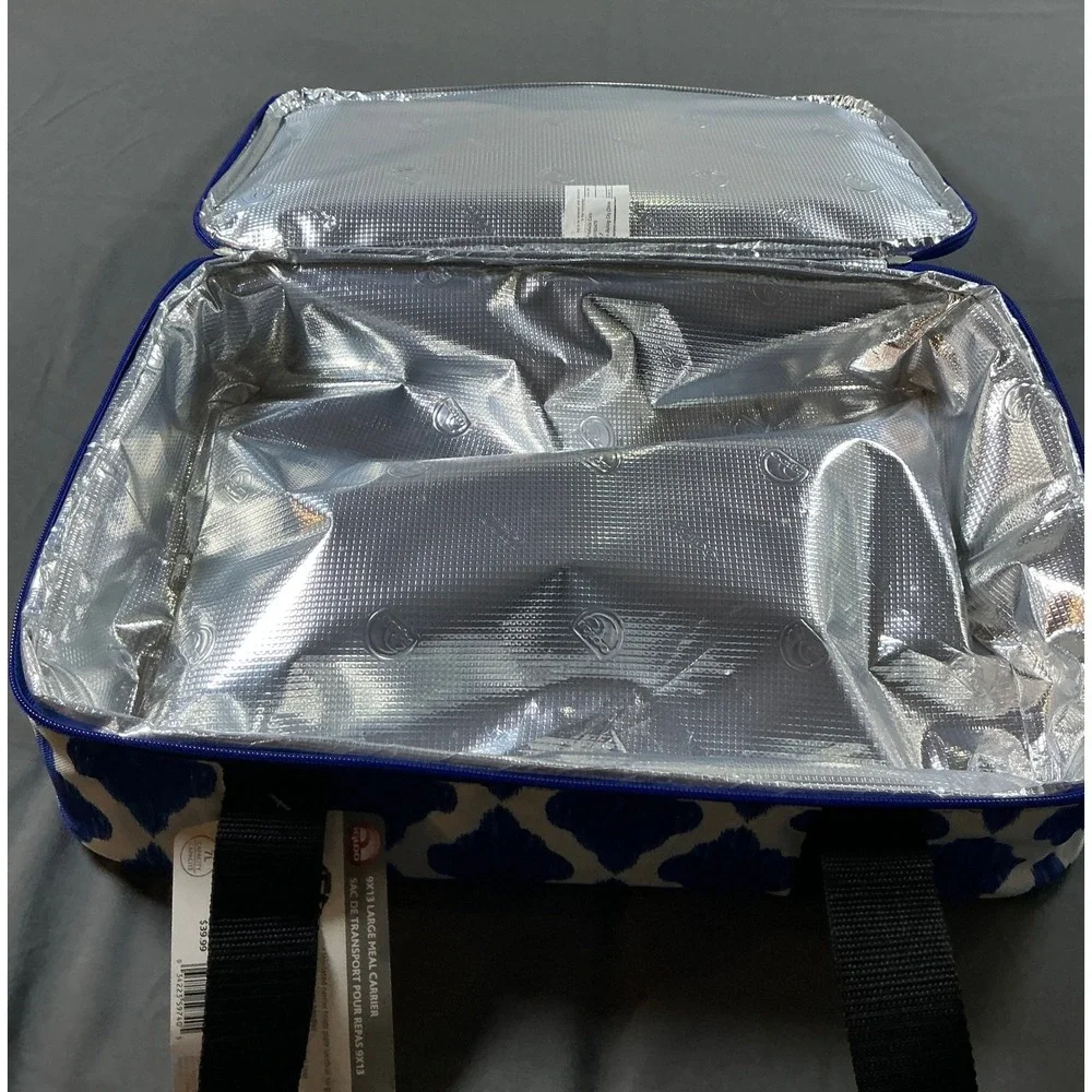 Igloo 9x13 Large‎ Meal Carrier Insulated Cooler Bag Blue White Ikat Quatrefoil